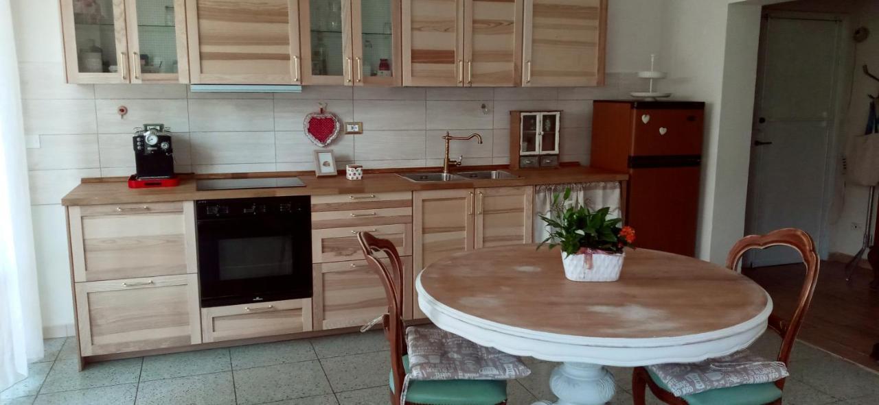 Gli Oleandri Villa Livorno Esterno foto